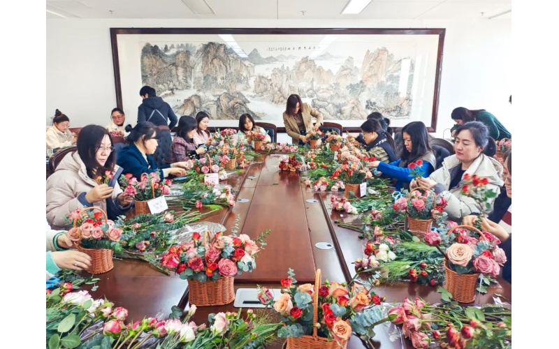 女神節(jié)丨女神插花，浪漫開(kāi)啟，共赴一場(chǎng)花與手作之約